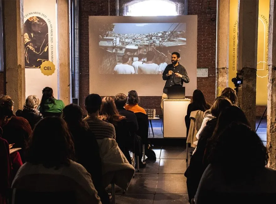 Sobre el centro de formación Ponencia del colectivo Boa Mistura en CEI