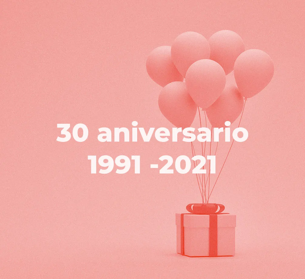 Slide 30 aniversario como escuela de diseño y marketing